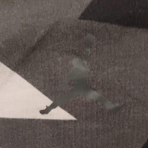 Jordan Black and White Geometric Short Sleeve Tee - Picture 3 of 4